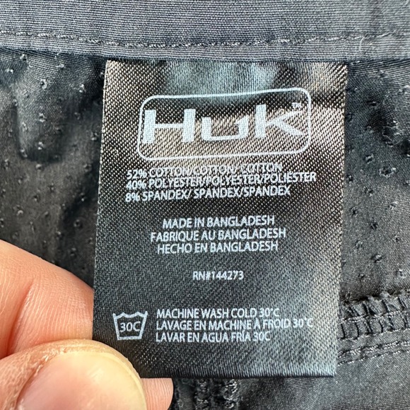 Huk Next Level 10.5" Shorts Mens M Black Fishing Stretch Outdoors Vented Stretch - Picture 6 of 12